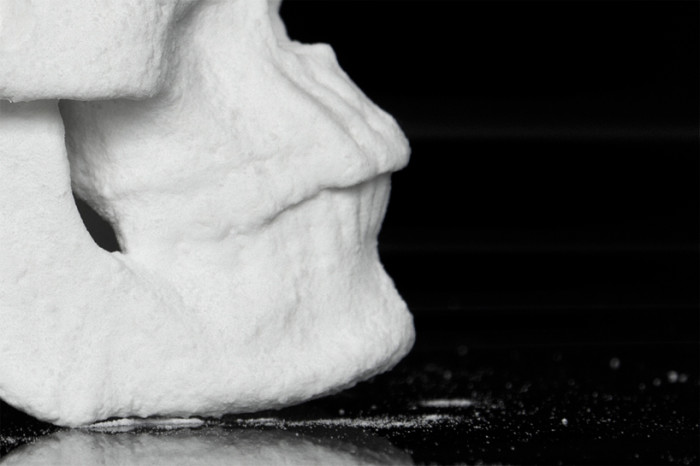 diddo-creates-a-life-sized-human-skull-out-of-street-cocaine-designboom-03